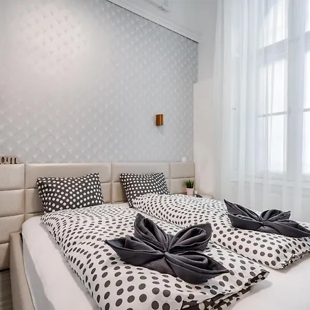 Elisabeth 50 * 布达佩斯