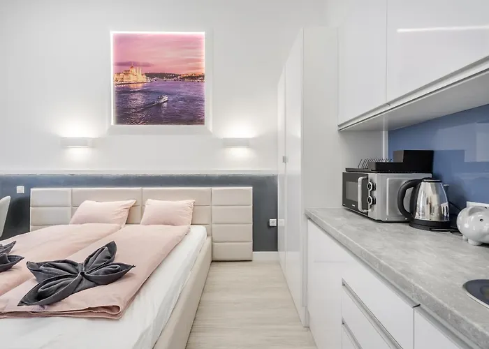 Elisabeth 50 * Budapest